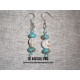 Pendientes calavera Howlita blanca y abalorios azules